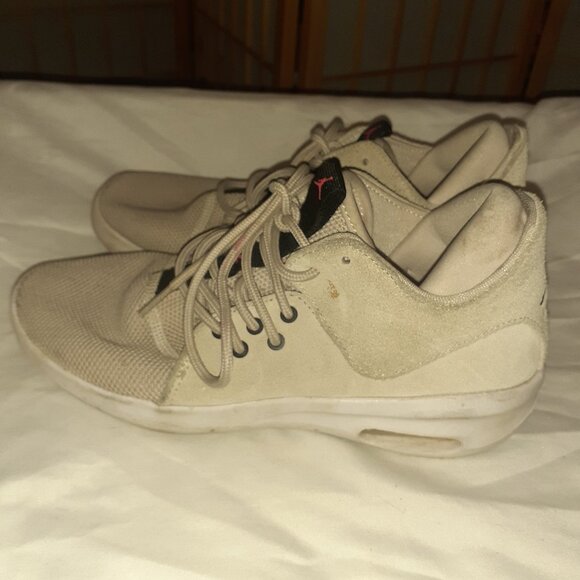 NIKE AIR JORDAN FIRST CLASS BASKETBALL SHOES SNEAKERS AJ7314-020-BOYS SIZE 5.5Y - Picture 3 of 6